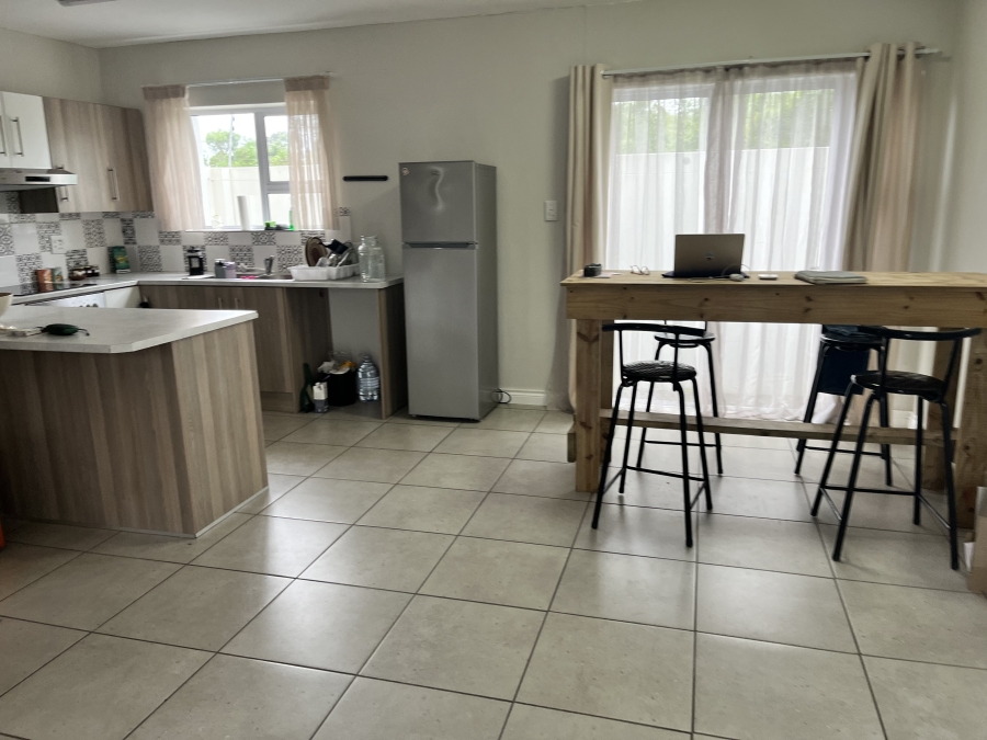 2 Bedroom Property for Sale in Parsonsvlei Eastern Cape